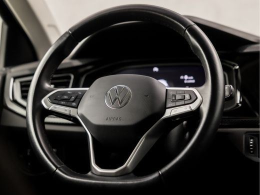 Volkswagen Polo 1.0 TSI Sportline Automaat (VIRTUAL COCKPIT, APPLE CARPLAY, KEYLESS, GROOT NAVI, CLIMATE, SPORTST... ActivLease financial lease