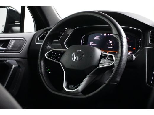 Volkswagen Tiguan 1.4 TSI 245 pk eHybrid R-Line Business 6-DSG | Achteruitrijcamera | Cruise control adaptief | Ele... ActivLease financial lease