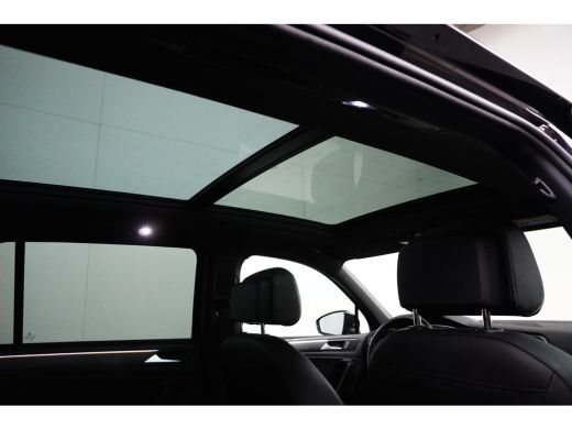 Volkswagen Tiguan 1.4 TSI 245 pk eHybrid R-Line Business 6-DSG | Achteruitrijcamera | Cruise control adaptief | Ele... ActivLease financial lease