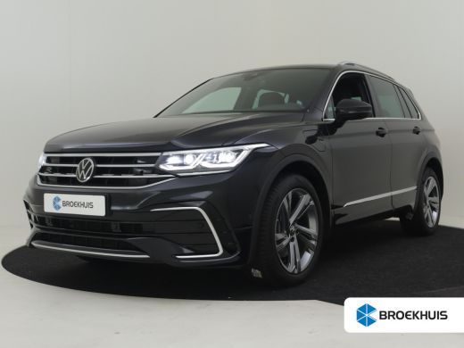 Volkswagen Tiguan 1.4 TSI eHybrid R-Line Business+ Navigatie full map | Trekhaak | Achteruitrijcamera | 19"LMV Volkswagen Tiguan 1.4 TSI eHybrid R-Line Business+ Navigatie full map | Trekhaak | Achteruitrijcamera | 19"LMV