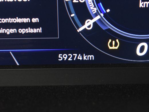Volkswagen Tiguan 1.4 TSI eHybrid R-Line Business+ Navigatie full map | Trekhaak | Achteruitrijcamera | 19"LMV ActivLease financial lease