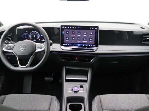 Volkswagen Tiguan 1.5 eHybrid Life Edition Trekhaak wegklapbaar, 18" Napoli, Harman & Kardon, Led Plus, Winterpakke... ActivLease financial lease