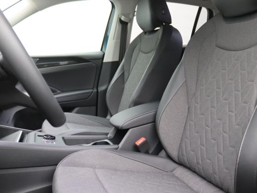Volkswagen Tiguan 1.5 eHybrid Life Edition Trekhaak wegklapbaar, 18" Napoli, Harman & Kardon, Led Plus, Winterpakke... ActivLease financial lease