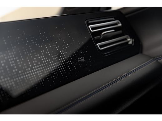 Volkswagen Tiguan R-Line Edition - eHybrid | 'App-Connect' draadloze smartphone integratie | Automatische afstandsr... ActivLease financial lease
