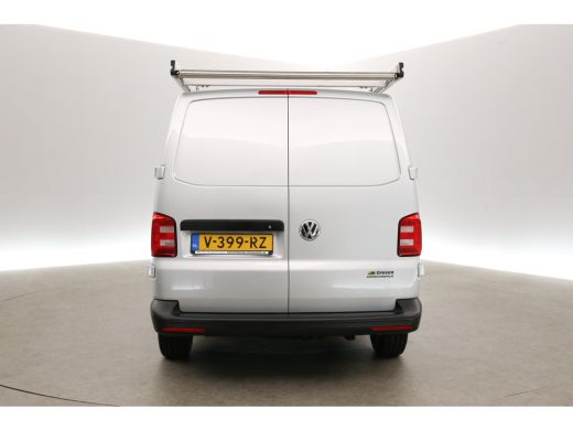 Volkswagen Transporter 2.0 TDI L2H1 Airco Cruise Carplay Navi Imperiaal PDC Elektrpakket ActivLease financial lease