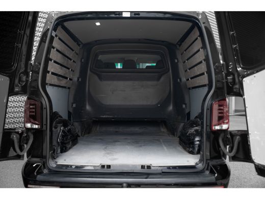 Volkswagen Transporter Highline | DSG 150pk | Led | Dubbele Schuifdeur | Adaptive Cruise | Dubbele Cabine ActivLease financial lease