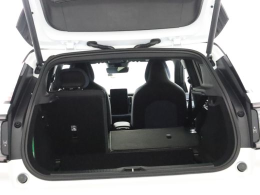 Volvo  EX30 Extended Range 272PK Plus 69kWh 19" Lichtmetalen velgen | LED-verlichting | Elektrisch bedienbare... ActivLease financial lease