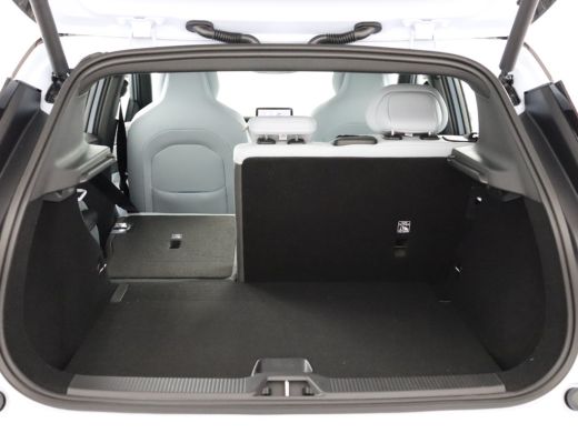 Volvo  EX30 Twin Motor Performance Ultra 69 kWh | Achteruitrijcamera | Apple Carplay/Android Auto | Cruise co... ActivLease financial lease