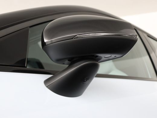 Volvo  EX30 Twin Motor Performance Ultra 69 kWh | Achteruitrijcamera | Apple Carplay/Android Auto | Cruise co... ActivLease financial lease