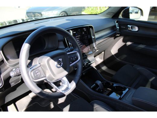 Volvo  EX40 Twin Motor Performance Ultra 82 kWh Direct leverbaar | Full Option | Lighting Pack | Visual Park ... ActivLease financial lease