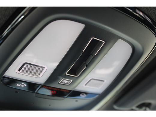 Volvo  EX40 Twin Motor Performance Ultra 82 kWh Direct leverbaar | Full Option | Lighting Pack | Visual Park ... ActivLease financial lease