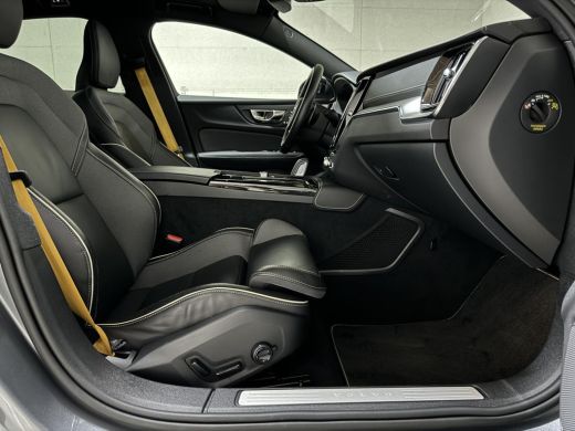 Volvo  S60 2.0 T8 AWD Polestar Engineered B&W Pano Trekh. 360° Autopilot ActivLease financial lease