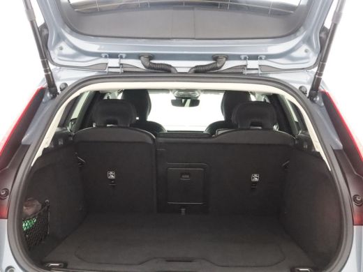 Volvo  V60 2.0 T6 Plug-in hybrid AWD Plus Dark | Adaptieve cruise control incl. BLIS | Standkachel |Stoel & ... ActivLease financial lease