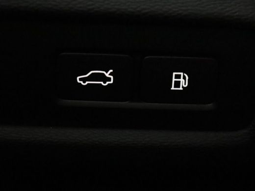 Volvo  V60 2.0 T6 Plug-in hybrid AWD Plus Dark | Adaptieve cruise control incl. BLIS | Standkachel |Stoel & ... ActivLease financial lease