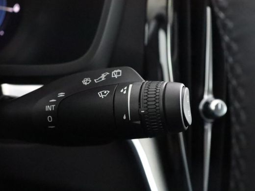 Volvo  V60 2.0 T6 Plug-in hybrid AWD Plus Dark | Adaptieve cruise control incl. BLIS | Standkachel |Stoel & ... ActivLease financial lease