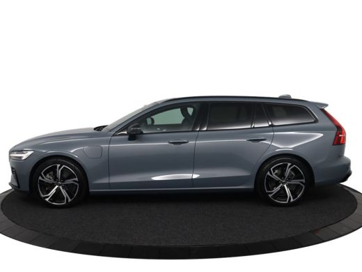 Volvo  V60 2.0 T6 Plug-in hybrid AWD Plus Dark | Adaptieve cruise control incl. BLIS | Standkachel |Stoel & ... ActivLease financial lease