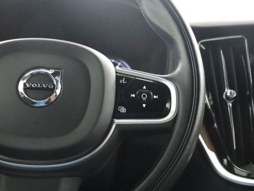 Volvo  V60 B4 Inscription | Adaptive Cruise control | 360 camera | Harman Kardon | Keyless | Stoel + Stuurve... ActivLease financial lease
