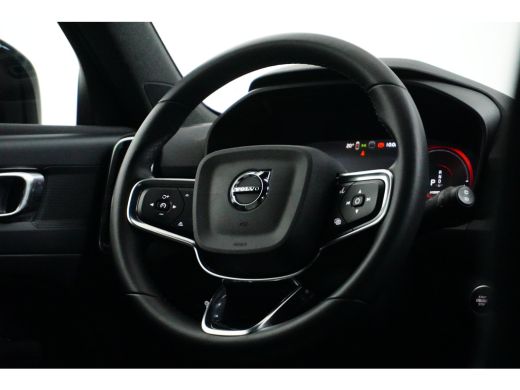 Volvo  XC40 1.5 T4 Recharge Core Bright | PDC + Camera | Adaptive Cruiscontrol | Elektrische Achterklep | 18 ... ActivLease financial lease