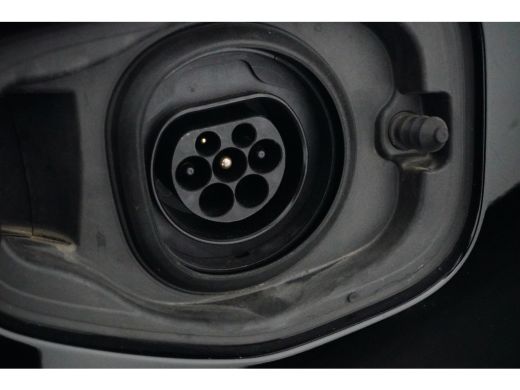 Volvo  XC40 1.5 T4 Recharge Core Bright | PDC + Camera | Adaptive Cruiscontrol | Elektrische Achterklep | 18 ... ActivLease financial lease