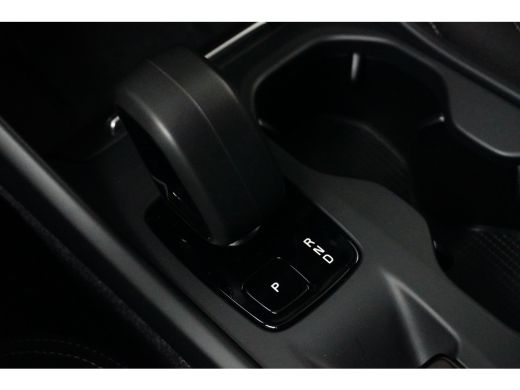 Volvo  XC40 1.5 T4 Recharge Core Bright | PDC + Camera | Adaptive Cruiscontrol | Elektrische Achterklep | 18 ... ActivLease financial lease