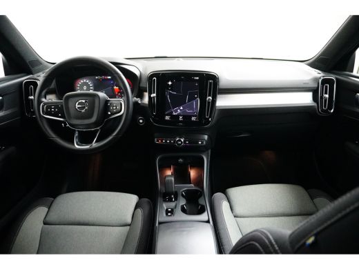 Volvo  XC40 1.5 T4 Recharge Core Bright | PDC + Camera | Adaptive Cruiscontrol | Elektrische Achterklep | 18 ... ActivLease financial lease