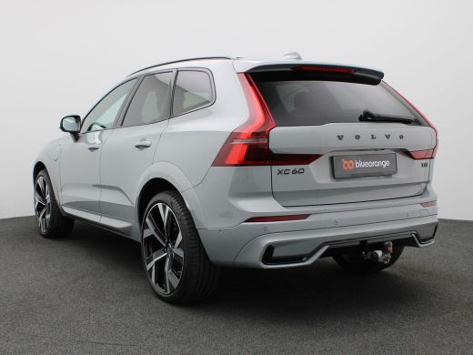 Volvo  XC60 2.0 T6 Plug-in hybrid AWD Plus Black Edition Facelift, Trekhaak inklapbaar, Panoramadak, 22" velg... ActivLease financial lease