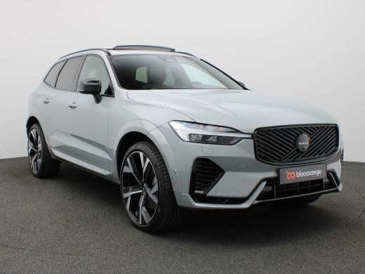Volvo  XC60 2.0 T6 Plug-in hybrid AWD Plus Black Edition Facelift, Trekhaak inklapbaar, Panoramadak, 22" velg... ActivLease financial lease