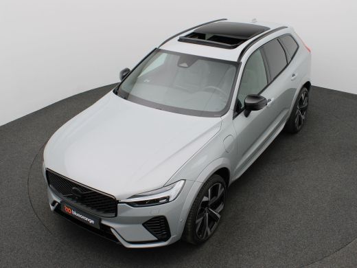 Volvo  XC60 2.0 T6 Plug-in hybrid AWD Plus Black Edition Facelift, Trekhaak inklapbaar, Panoramadak, 22" velg... ActivLease financial lease
