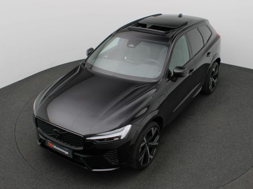 Volvo  XC60 2.0 T6 Plug-in hybrid AWD Plus Black Edition Facelift, Trekhaak inklapbaar, Panoramadak, 22" velg... ActivLease financial lease