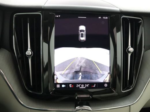 Volvo  XC60 2.0 T6 Plug-in hybrid AWD Plus Bright | Panoramisch schuif/kanteldak | Stoel & stuurwielverwarmin... ActivLease financial lease