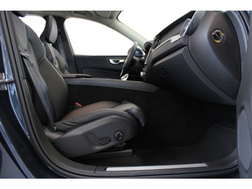 Volvo  XC60 T6 340PK Inscription | HK Audio | Getint Glas | 22'' | Adap Cruise | Panoramadak | ActivLease financial lease
