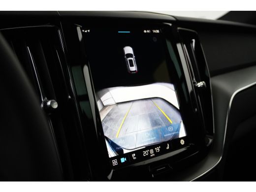 Volvo  XC60 T6 Plus Dark Plug-in Hybrid | Cruise control adaptief met Stop&Go en stuurhulp | Elektrisch bedie... ActivLease financial lease