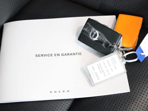 Volvo  XC90 T8 Recharge AWD Ultimate Dark | Full Option! | Bowers & Wilkins | trekhaak | Gelamineerde zijruit... ActivLease financial lease