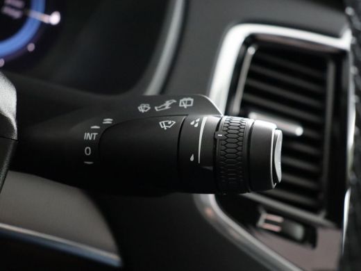 Volvo  XC90 T8 Ultimate Dark | Luchtvering | Adaptieve Cruise control | Stoel + Stuurverwarming | 360 camera ... ActivLease financial lease