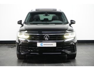 Volkswagen Tiguan 1.4 TSI 245 pk eHybrid R-Line Business 6-DSG | Achteruitrijcamera | Cruise control adaptief | Ele...