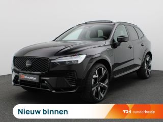 Volvo  XC60 2.0 T6 Plug-in hybrid AWD Plus Black Edition Facelift, Trekhaak inklapbaar, Panoramadak, 22" velg...