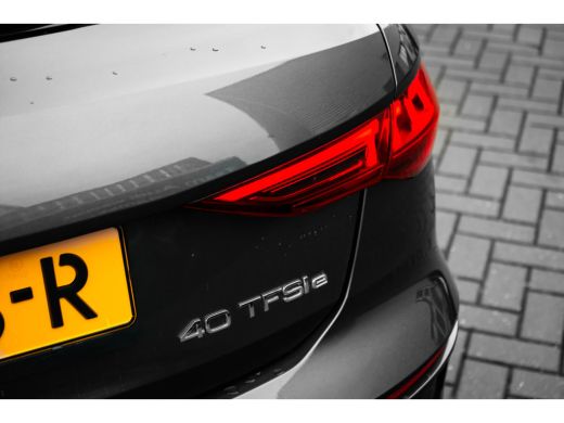 Audi A3 Sportback 40 TFSI e Business edition Camera achter |  Stoelverw. voor |  Ledere bekleding | Parke... ActivLease financial lease