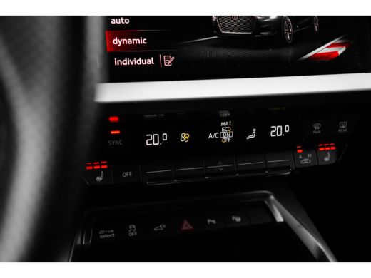 Audi A3 Sportback 40 TFSI e Business edition Camera achter |  Stoelverw. voor |  Ledere bekleding | Parke... ActivLease financial lease