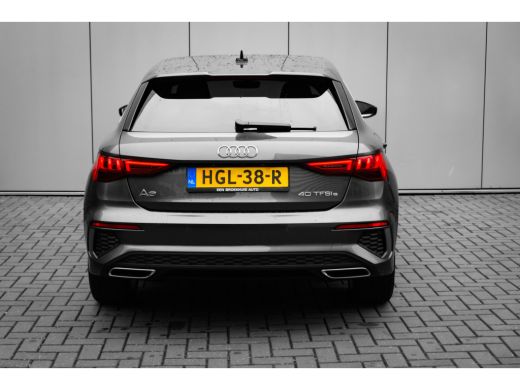 Audi A3 Sportback 40 TFSI e Business edition Camera achter |  Stoelverw. voor |  Ledere bekleding | Parke... ActivLease financial lease