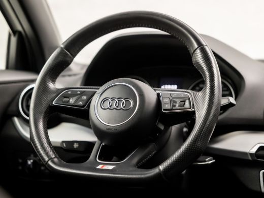 Audi Q2 1.4 TFSI S-Line Sport 150Pk Automaat (SCHUIFDAK, 2X S-LINE, GROOT NAVI, LEDER, SPORTSTOELEN, GETI... ActivLease financial lease