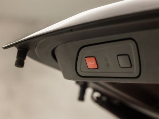 Citroën C5 Aircross 1.6 Plug-in Hybrid 225 Shine 225Pk Automaat (APPLE CARPLAY, GROOT NAVI, 360 CAMERA, LEDER/ALCANTA... ActivLease financial lease