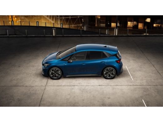 CUPRA Born Essential Limited Elektromotor 150 kW / 204 pk Hatchback Elektrische aandrijving ActivLease financial lease