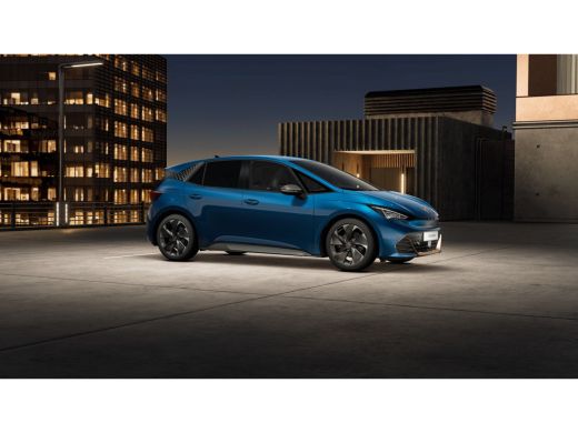 CUPRA Born Essential Limited Elektromotor 150 kW / 204 pk Hatchback Elektrische aandrijving ActivLease financial lease