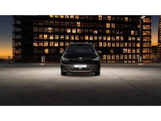 CUPRA Born Essential Limited Elektromotor 150 kW / 204 pk Hatchback Elektrische aandrijving ActivLease financial lease