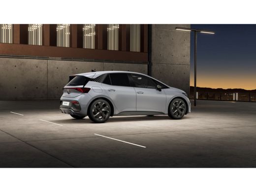 CUPRA Born Essential Limited Elektromotor 150 kW / 204 pk Hatchback Elektrische aandrijving ActivLease financial lease
