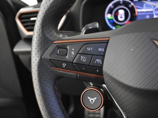 CUPRA Leon 1.4 e-Hybrid VZ Performance 245pk Trekhaak | Dodehoekdetctie | Adaptief cruise control | Camera a... ActivLease financial lease