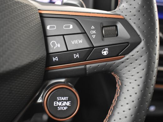 CUPRA Leon 1.4 e-Hybrid VZ Performance 245pk Trekhaak | Dodehoekdetctie | Adaptief cruise control | Camera a... ActivLease financial lease
