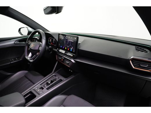 CUPRA Leon Sportstourer 1.4 245 pk e-Hybrid VZ Performance | Achteruitrijcamera | Apple Carplay/Android Auto|telefooninte... ActivLease financial lease