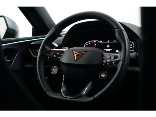 CUPRA Leon Sportstourer 1.4 245 pk e-Hybrid VZ Performance | Achteruitrijcamera | Apple Carplay/Android Auto|telefooninte... ActivLease financial lease