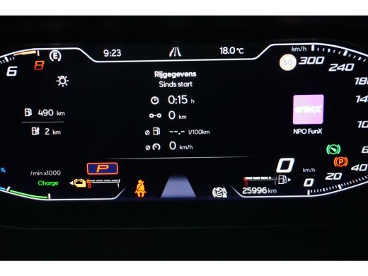 CUPRA Leon Sportstourer 1.4 245 pk e-Hybrid VZ Performance | Achteruitrijcamera | Apple Carplay/Android Auto|telefooninte... ActivLease financial lease